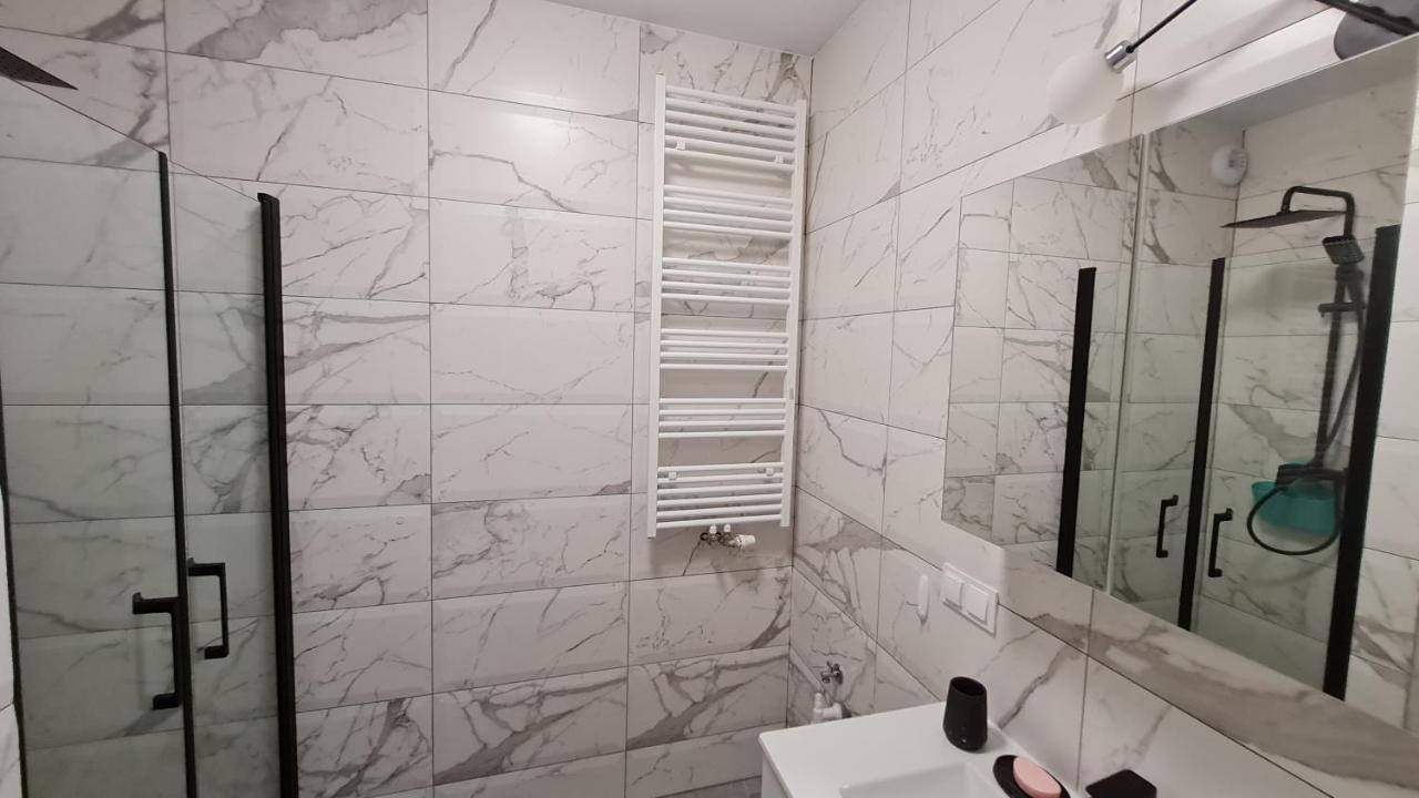 Apartament Cieplice One Jelenia Góra Εξωτερικό φωτογραφία